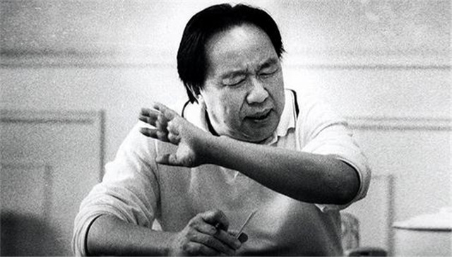 首富眼中的牟其中,第一首富牟其中