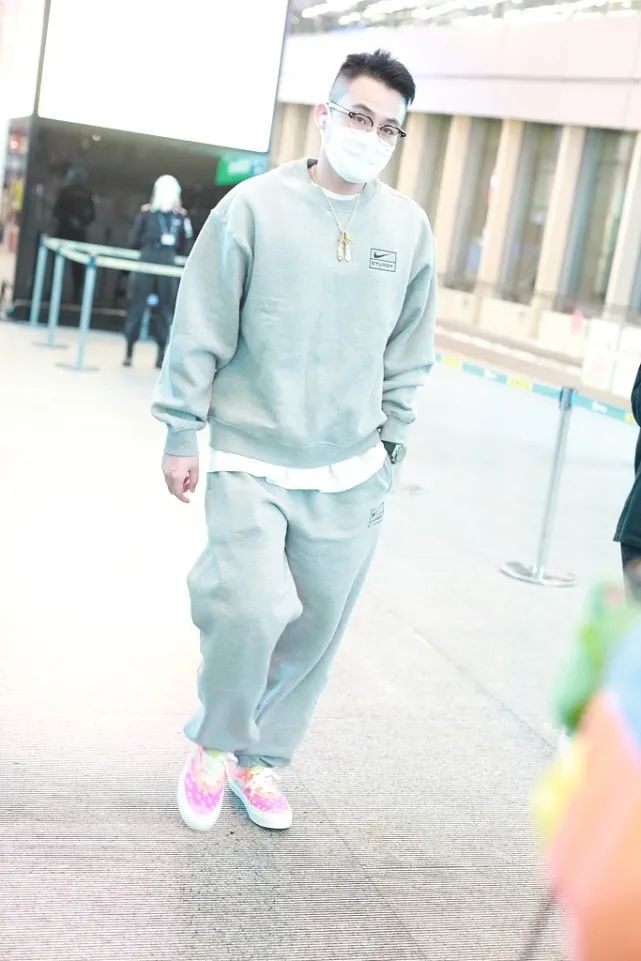 欧豪穿飞行员夹克,欧豪穿搭夹克