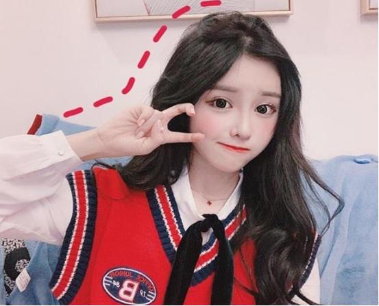 女主播竟遭打赏土豪反骗160万发文遭网友质疑和阿冷比是小儿科