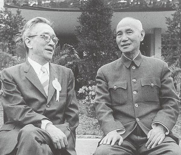 最受争议国学大师南怀瑾：被李敖骂*子骗**，小学肄业，95岁终老太湖