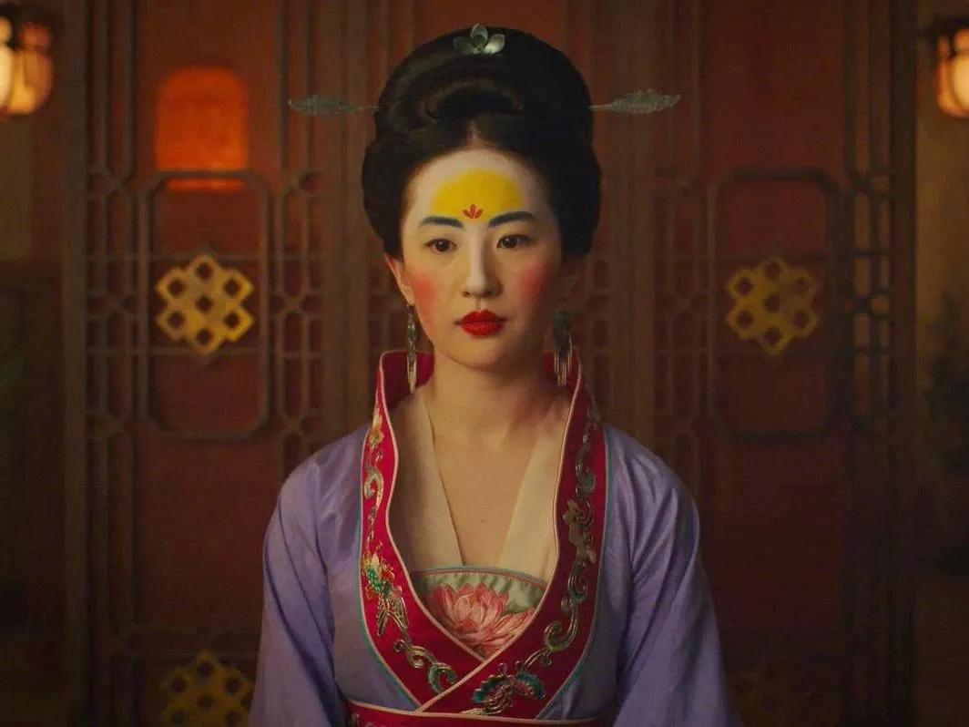 美妆性别需求市场分析,男性美妆消费趋势