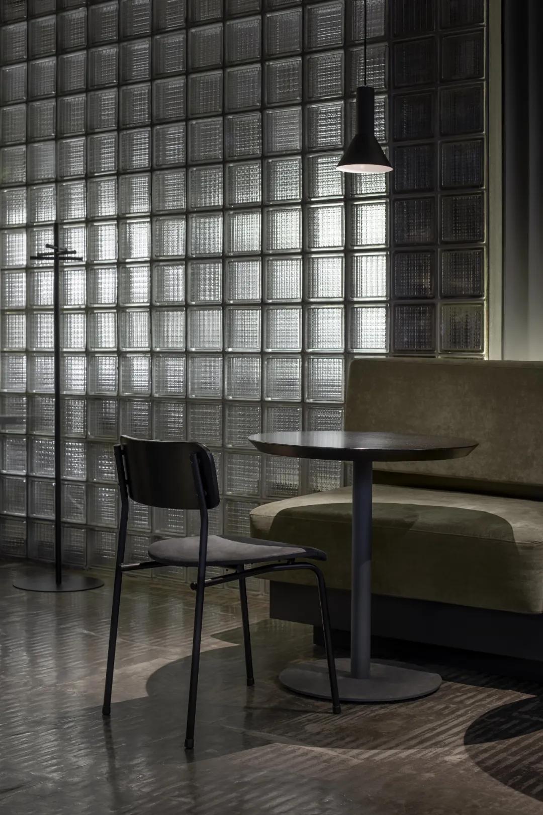 protagonist鑻辨枃,protagonist缇庡浗