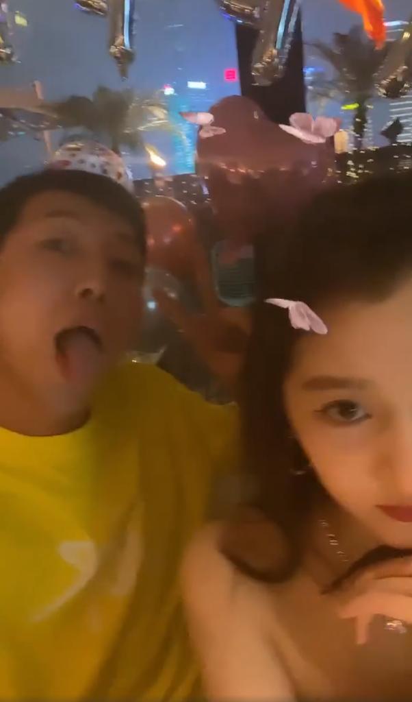 关晓彤热舞惊艳众人,关晓彤热舞春晚