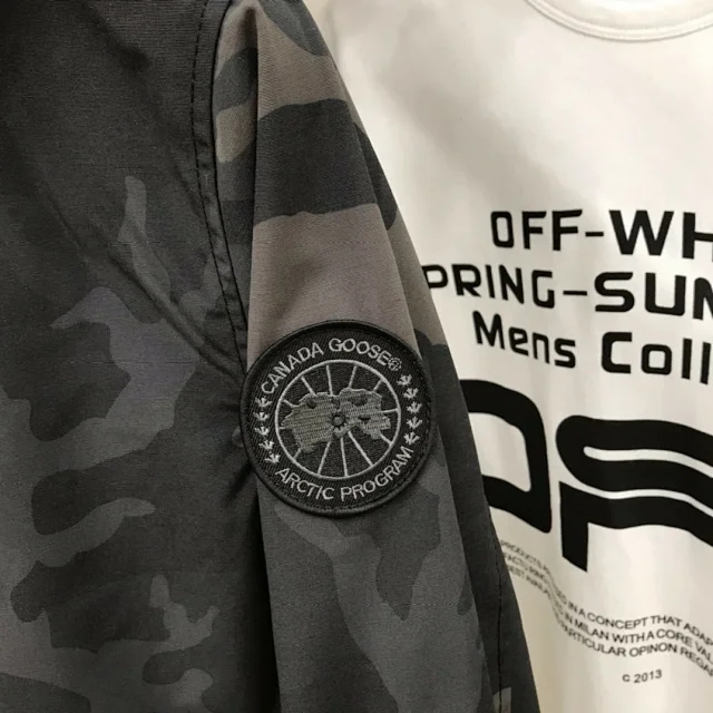 世界顶级迷彩冲锋衣,加拿大鹅冲锋衣56071