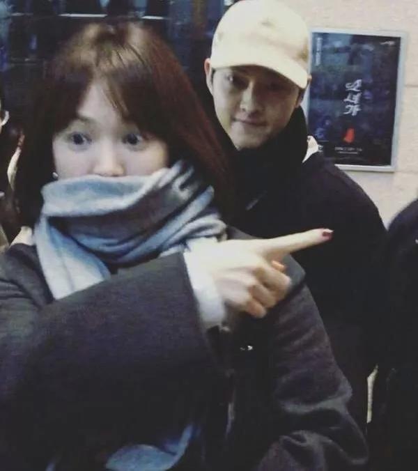 20个月童话婚姻就破裂？宋慧乔和宋仲基撒过的糖都成了玻璃渣