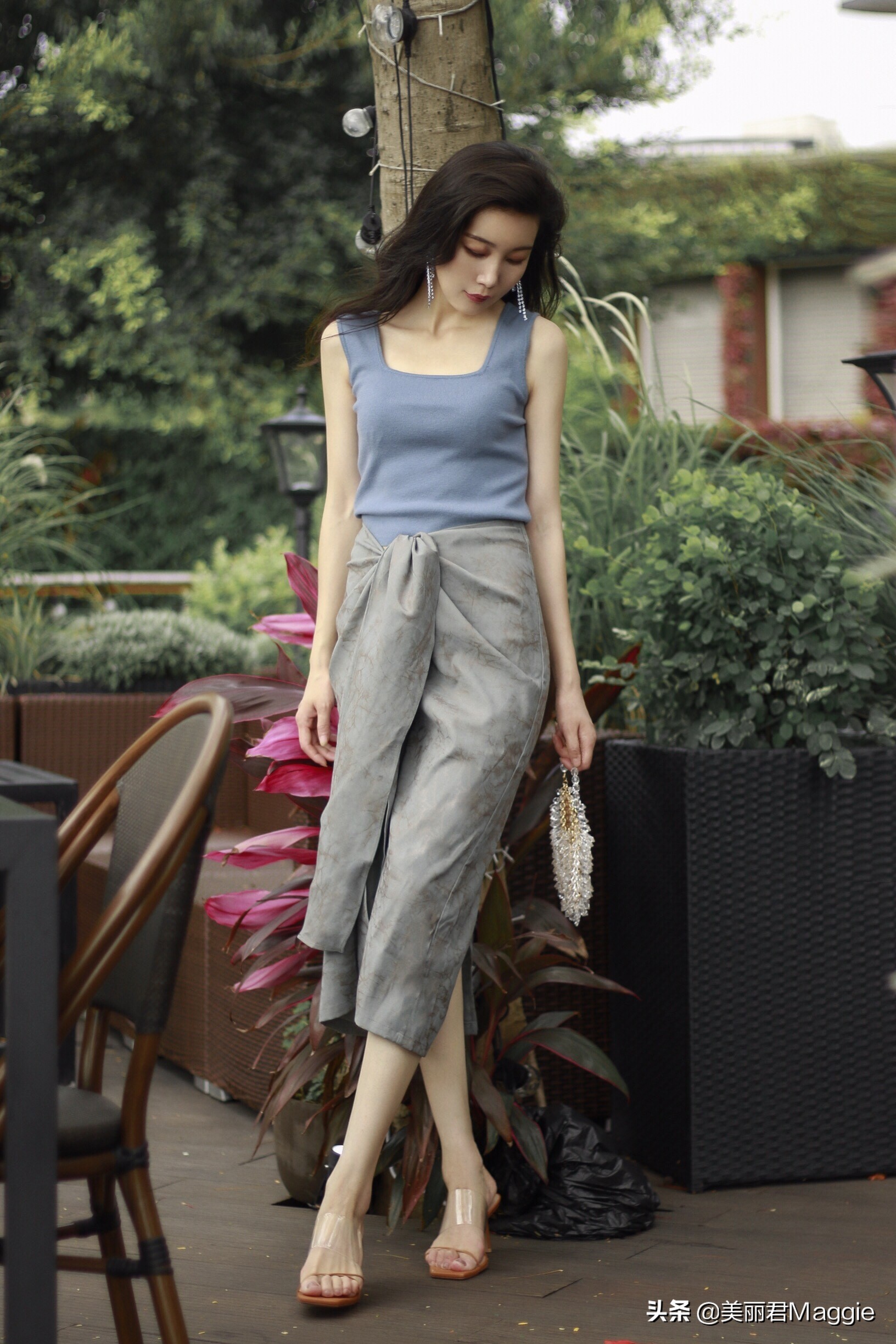 maggie缇庝附鐗╄绌胯。,maggie鐨勭編涓界墿璇皬绾功