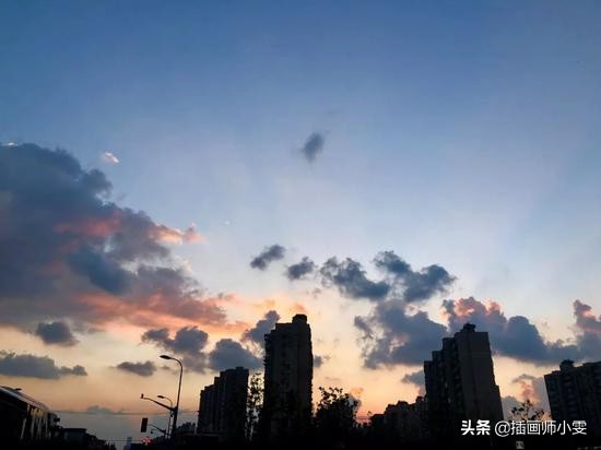 某位插画师云上作画网友直呼太可爱