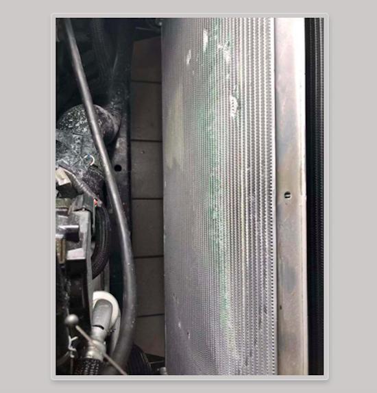 新车一个月出了两次小毛病怎么办,新车三个月内发现有问题怎么办