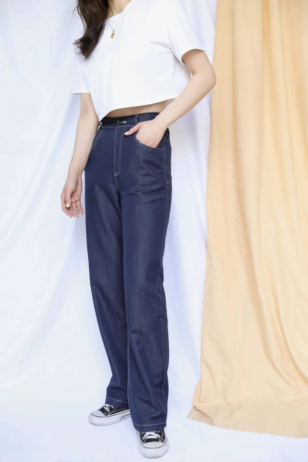 胯宽腿粗腿不直裤子推荐,腿不直胯宽穿什么裤子好看