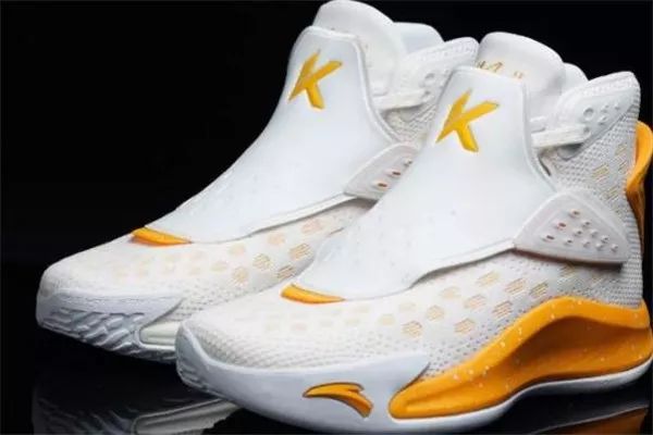 安踏的篮球鞋好还是李宁的好,安踏kt5好还是匹克态极好