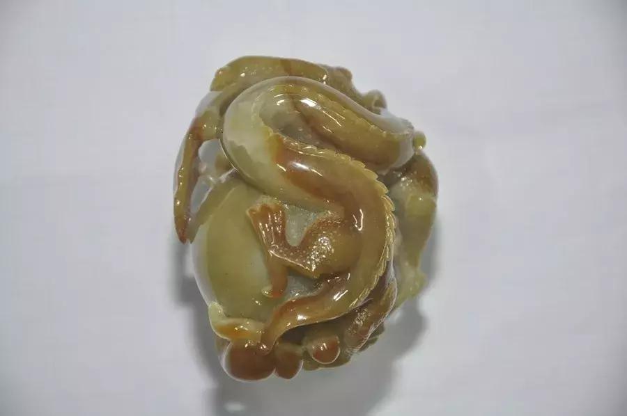 副厅长的表：原价1030万、估价800万、起拍720万