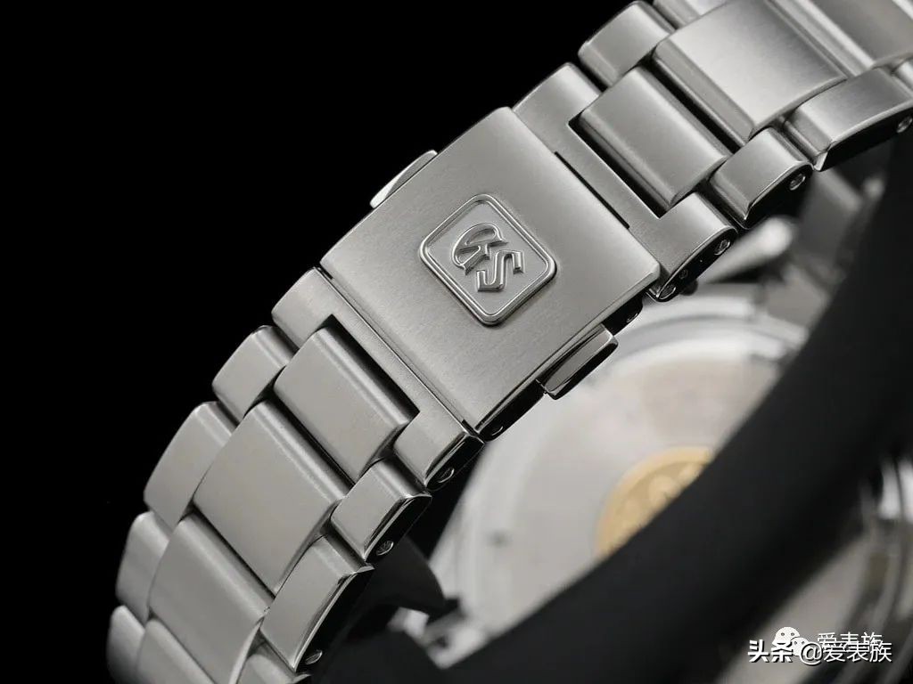 石英表冠蓝狮,适合一年四季戴的手表