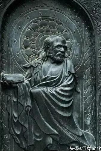 佛教里面的达摩祖师故事,达摩祖师传奇佛教版