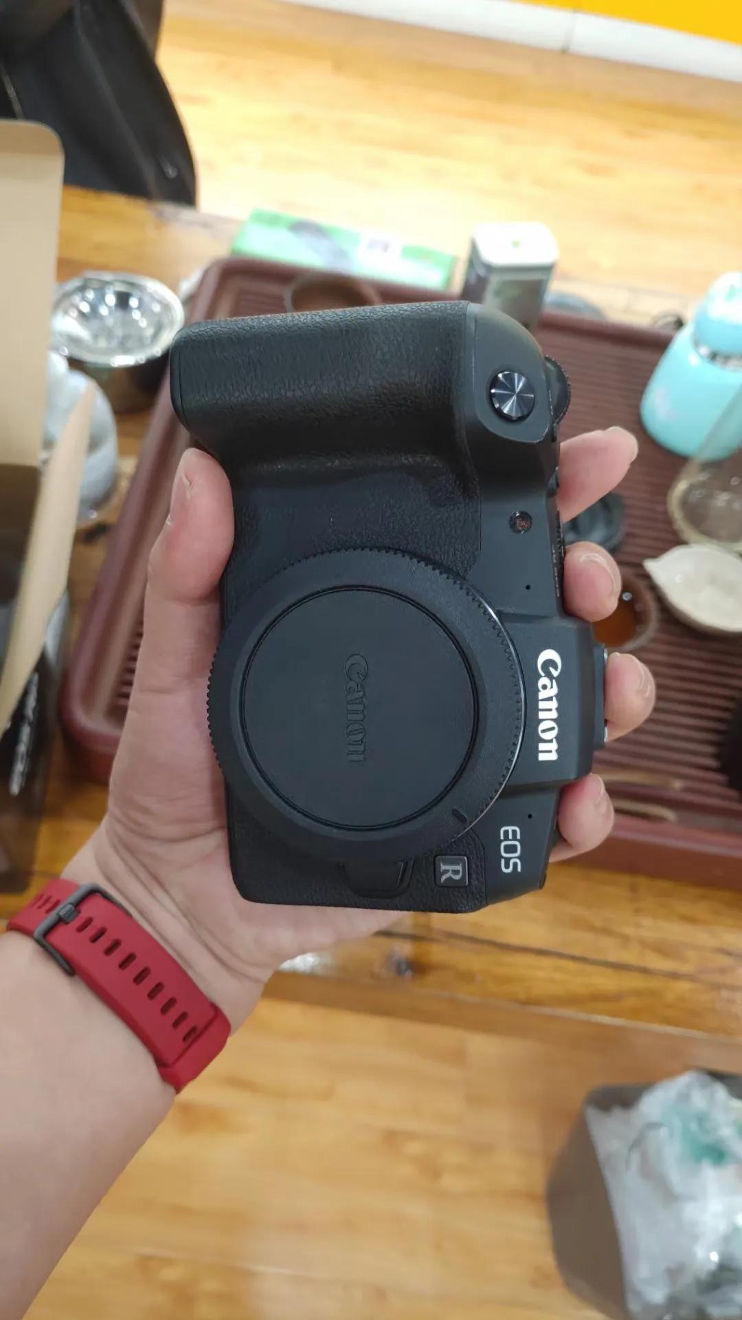 佳能rp真不值得买吗,佳能rp真的不值得买吗