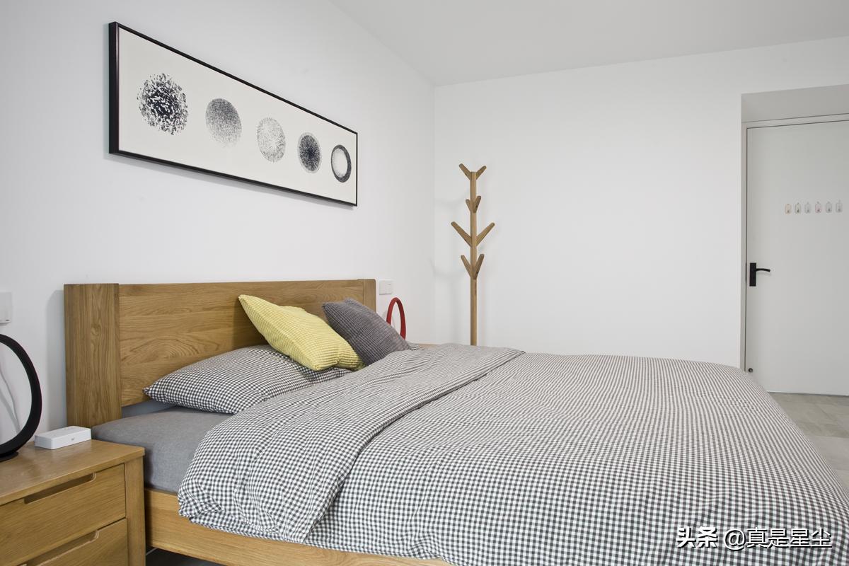 有钱买房子没钱装修的视频,没钱装一个房间的效果图