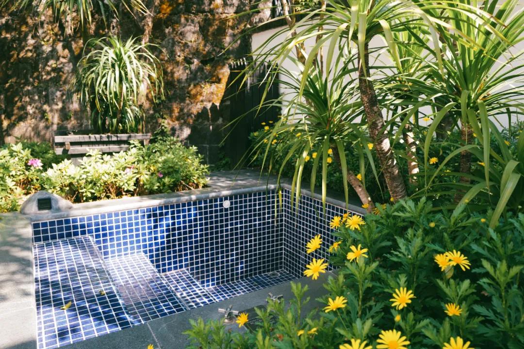 想泡温泉去哪个城市,想泡温泉不妨到成都这里来