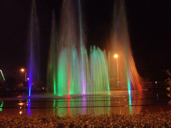 百年职业技术学院在哪里,百年职校的创始人