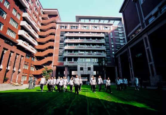 上海格致初级中学地址,上海格致中学高中市重点排名