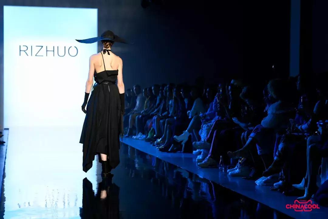 国潮时装周,国潮系列时装周