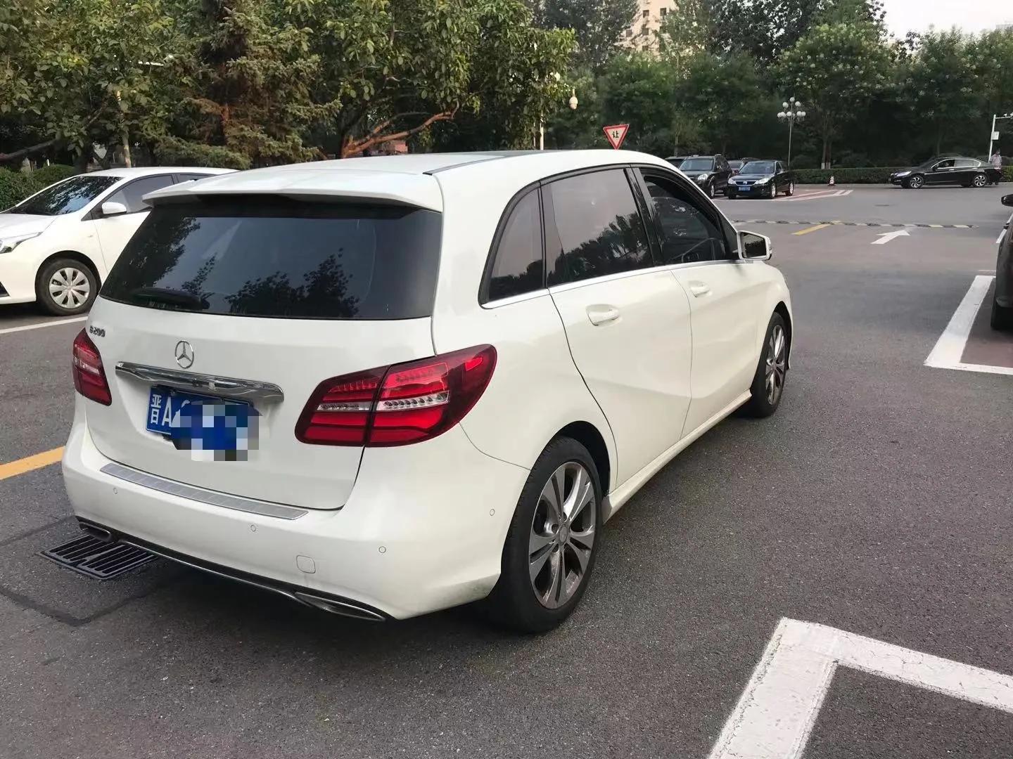 来自法国的小面包,来自烤箱的小面包