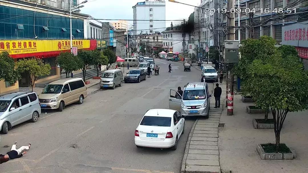 交通肇事逃逸致人死亡案件,云南曲靖交通肇事免于公诉案例