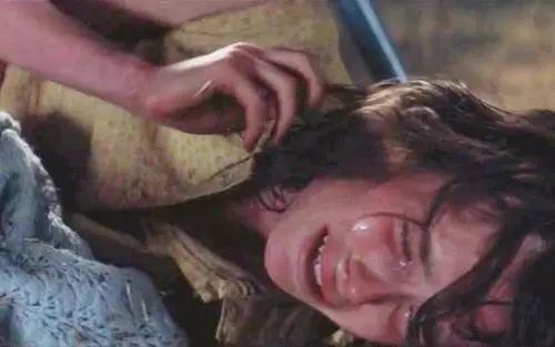 《美国田园下的罪恶》：16岁少女为何惨遭邻居集体虐待直至毁灭？