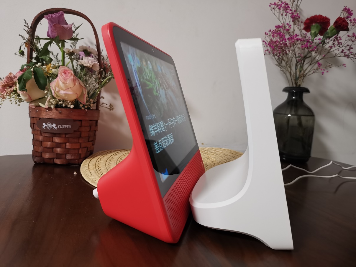 天猫精灵cc10和小度音箱怎么选,天猫精灵cc10和小度x8哪个比较好