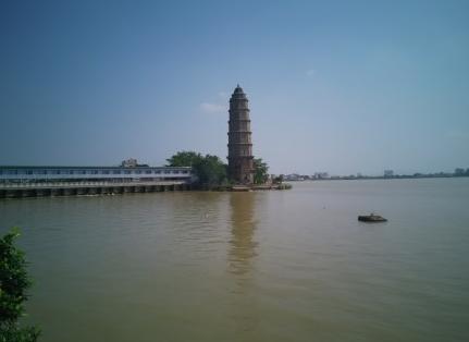 潮州凤凰塔通车,潮州凤凰塔