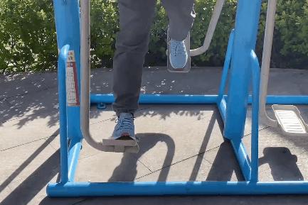 小米跑鞋对比李宁赤兔4,小米跑鞋对比阿迪