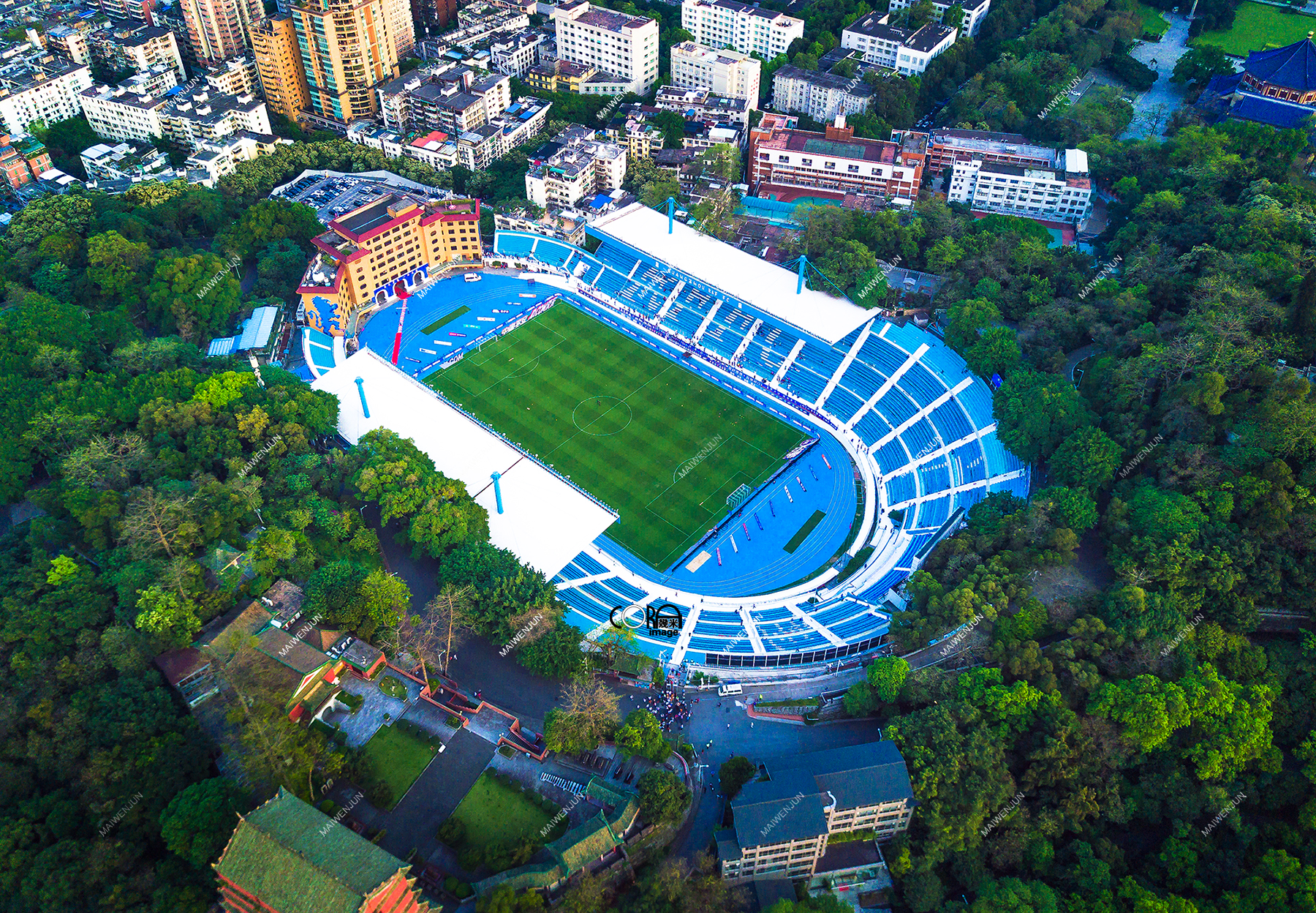 广州富力越秀山体育场,广州富力越秀山视频