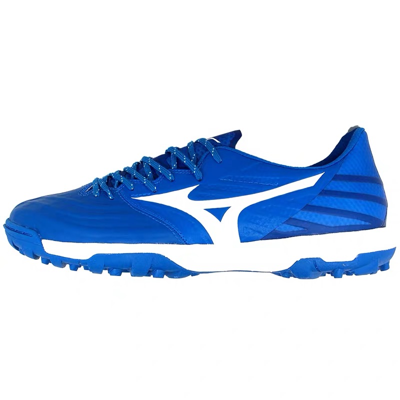 如何找到适合自己脚型的足球鞋,怎么选择合适自己脚的足球鞋