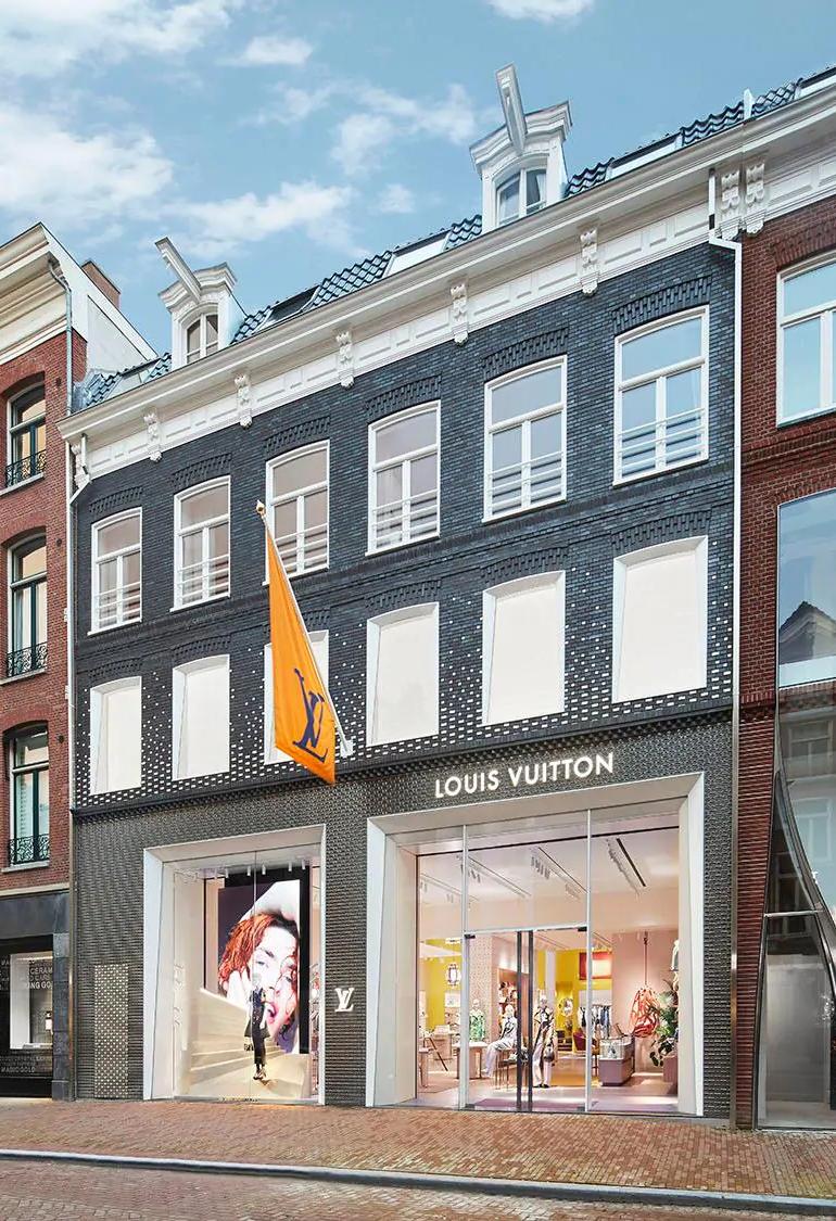 lv在荷兰大概多少钱,lv在伦敦新店设计