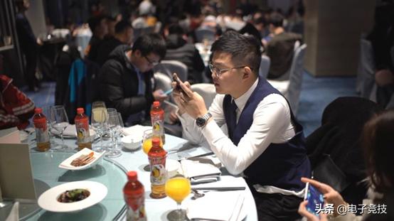 永不独行艾热,永不独行gai现场版