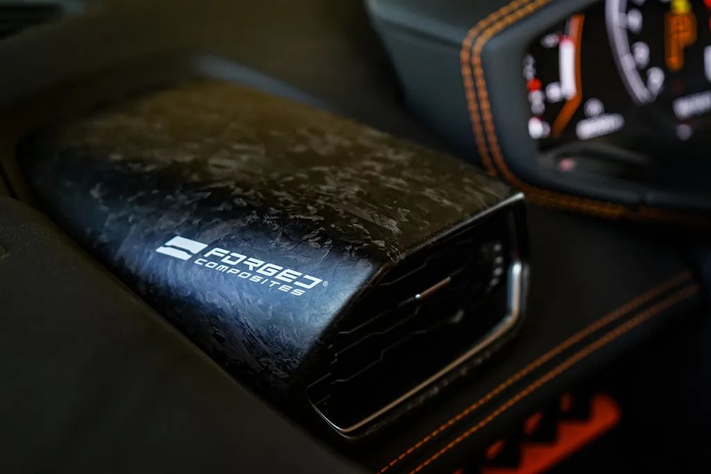 北京兰博基尼大牛回头率,博兰基尼炸街