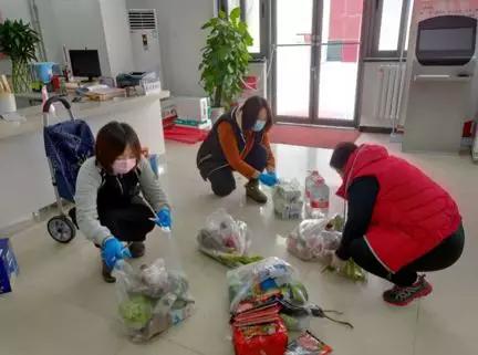 党员服务居民到家,党员便民服务站