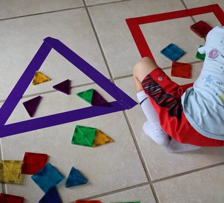 在家就能玩儿的亲子游戏10到15岁,在家10个月亲子早教游戏