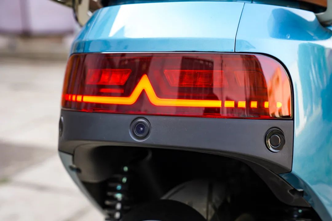 蓝鲨r1电摩官网,蓝鲨智能电摩r1