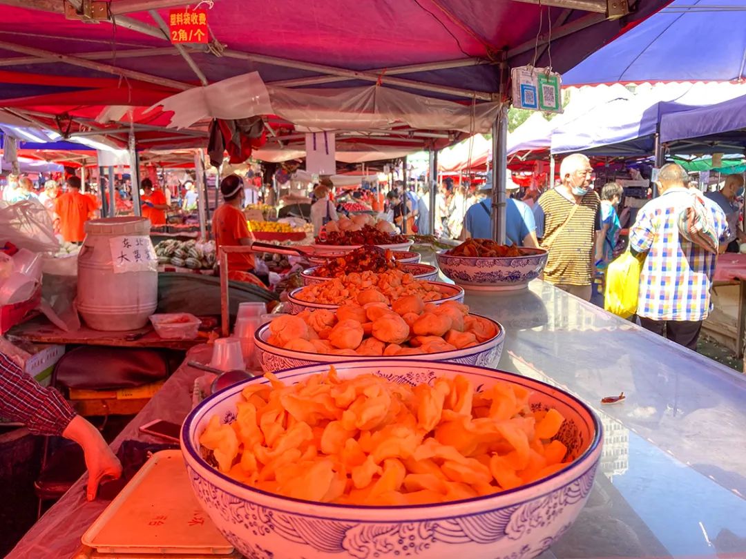 不错挺便宜的早市,附近比较旺的早市
