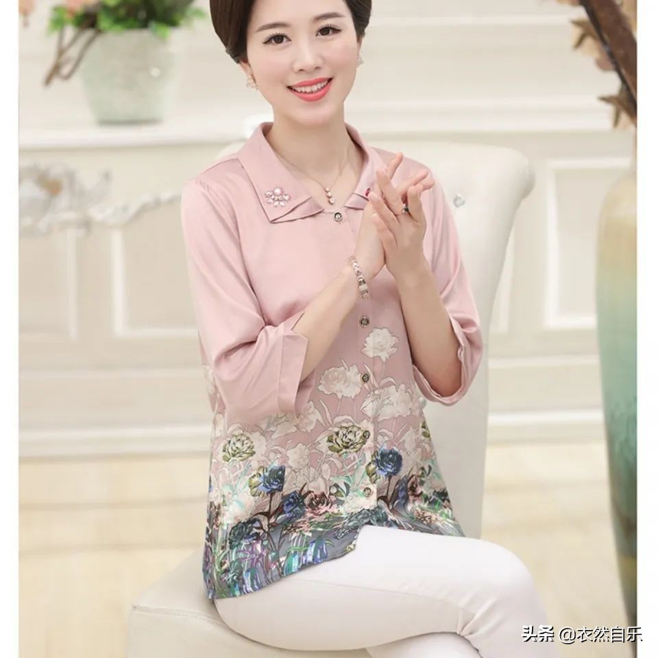 50岁女装妈妈装洋气减龄亮色,五十多岁妈妈装时尚高档显瘦女装