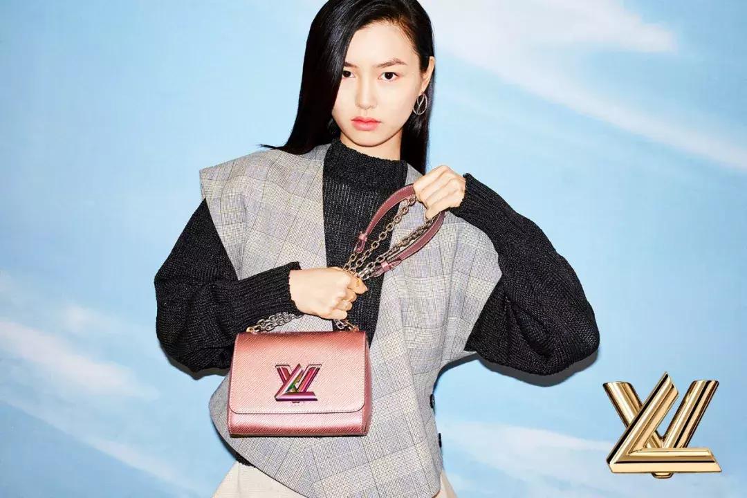 明星们买这个包时，都是“批发”的吗？