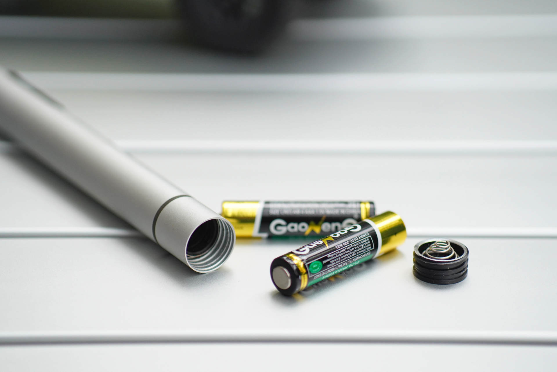 孔对准，“枪”握牢！从3V-20V，钢铁直男的电动玩具