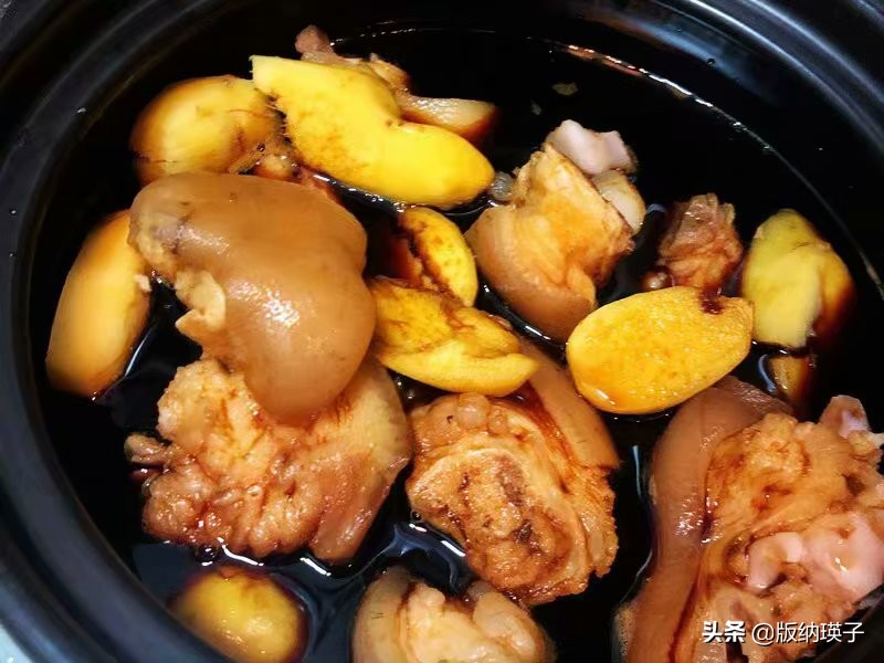 好吃的猪脚姜醋，煲时要不要放水呢？做法值得借荐，你也来试试