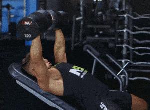 如何练出又宽又大的胸肌,没器械练下胸肌最好的6个动作