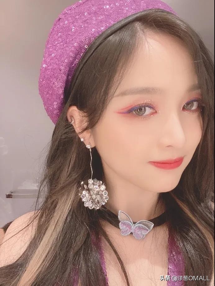 又酷又清新的妆容,夏日化妆怎么打造妆容