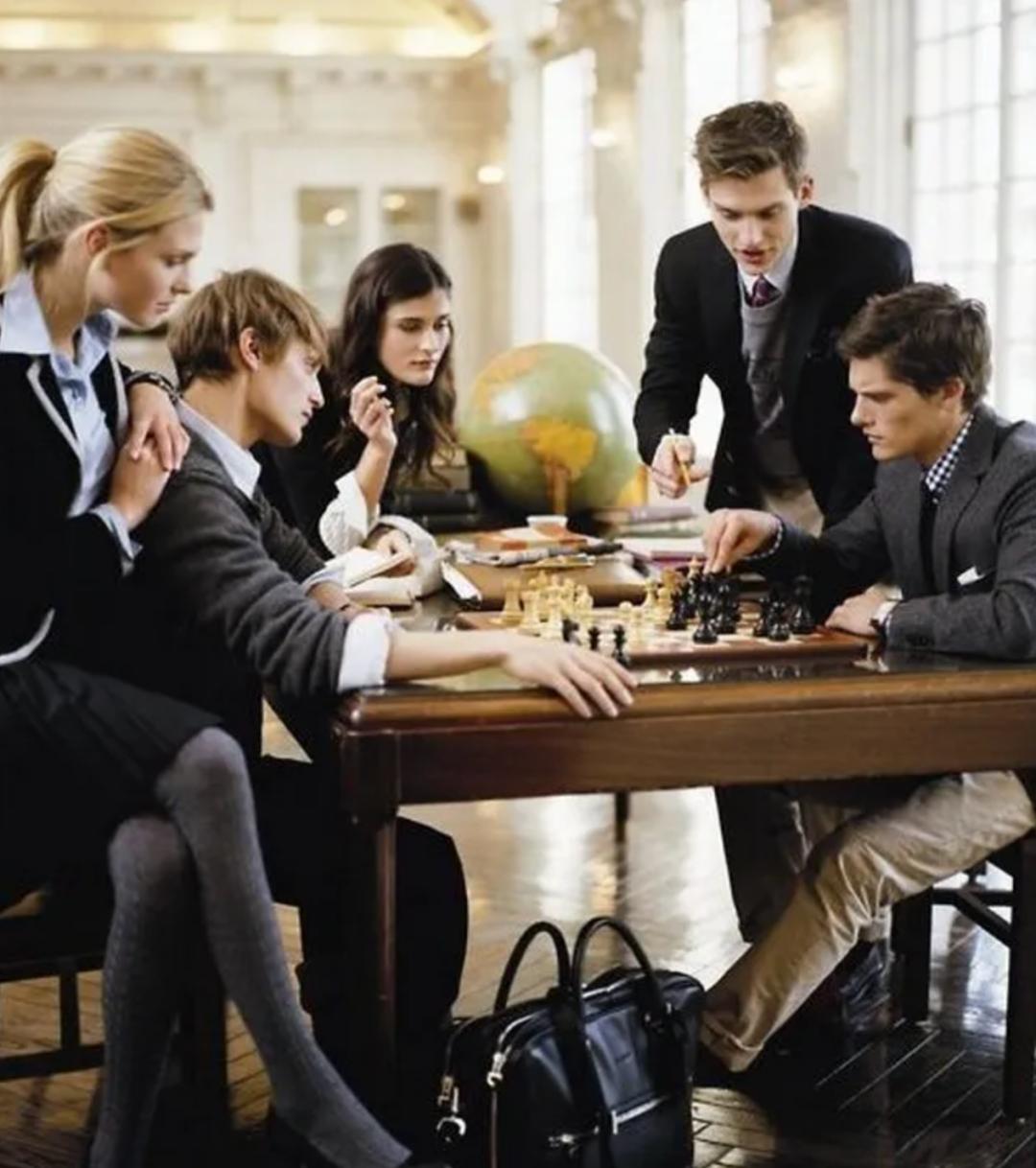 我有个26岁的弟弟，因为没有掌握以下3点至今没有*处破**｜理容指南