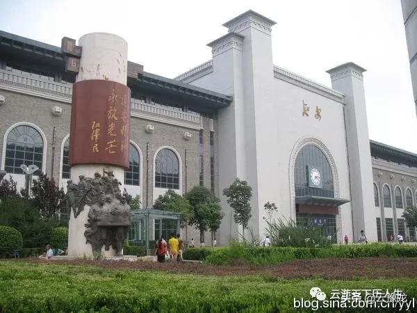 延安旅游宝塔山,延安宝塔山延河桥照片