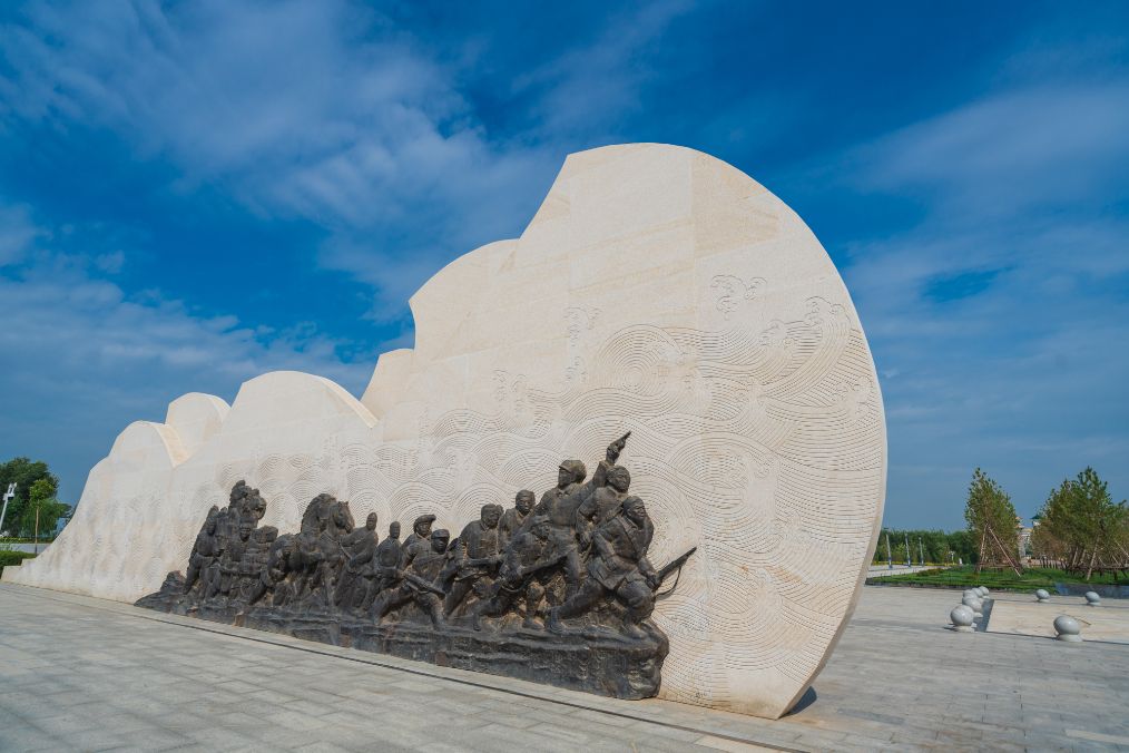 她是滔滔千里黄河的宠儿,阴山之下、河套之上的掌上明珠