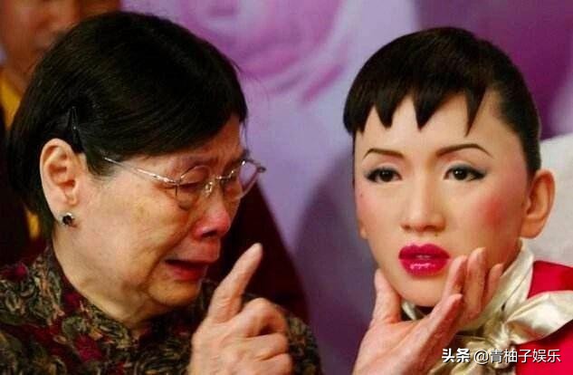 梅艳芳母亲住院视频,梅艳芳临终在医院接受采访