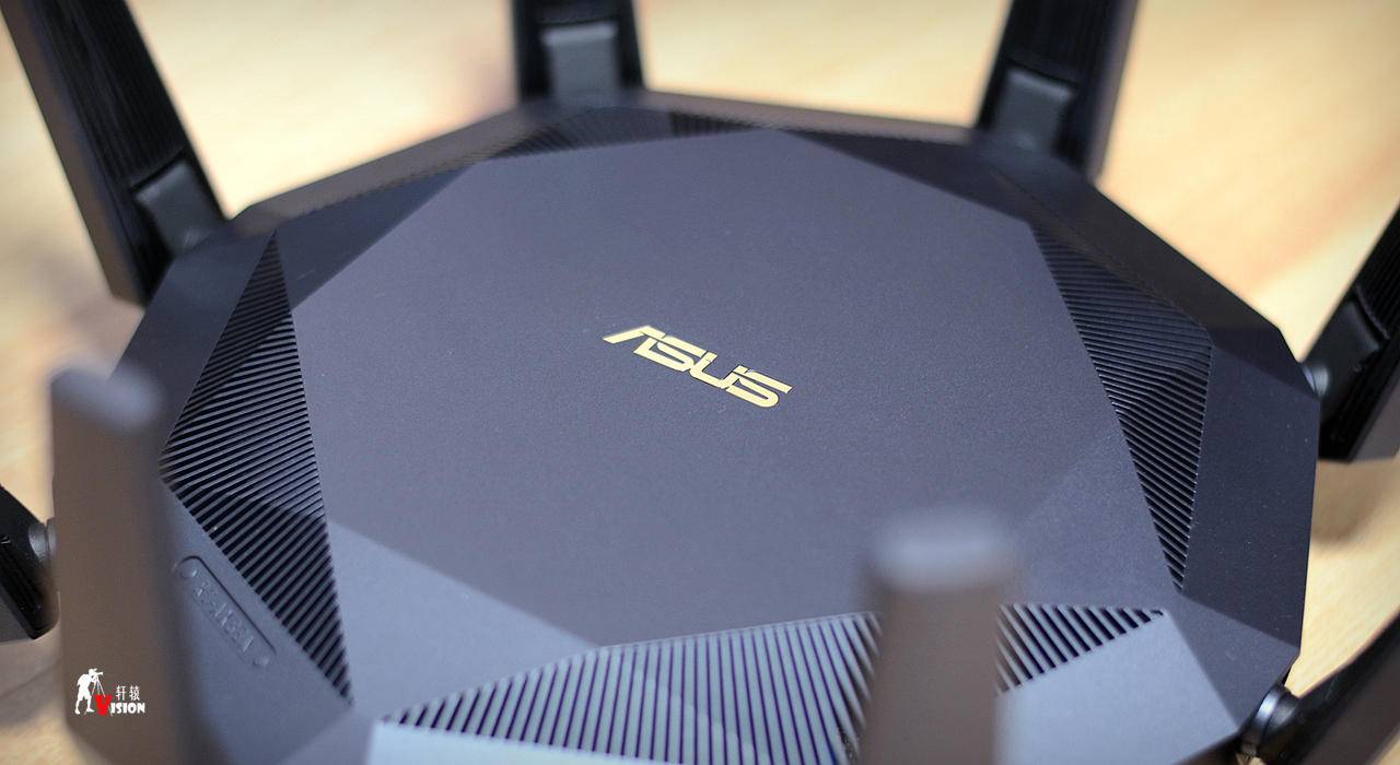 搭载160MHz频宽,八爪鱼进化帝王蟹:华硕RT-AX89X抢先评测