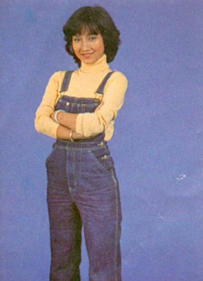 黄杏秀：曾是TVB第一侠女，下嫁陈百祥后，过得怎么样？